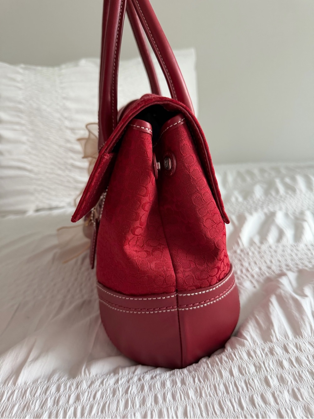 Vintage Coach Red Jacquard Canvas Soho Flap Tote - Picture 4 of 12